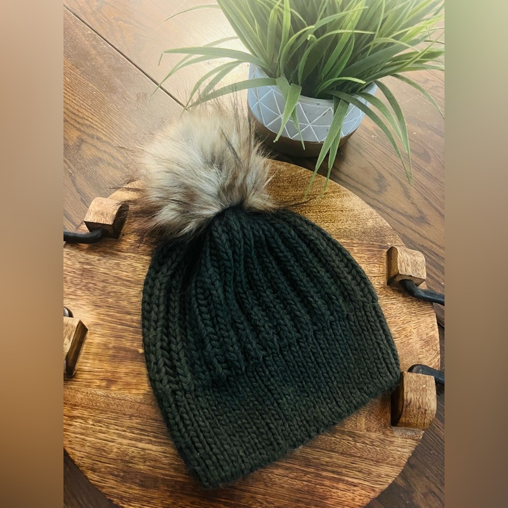 Cozy Forest Green Knit Beanie with Faux Fur Pom